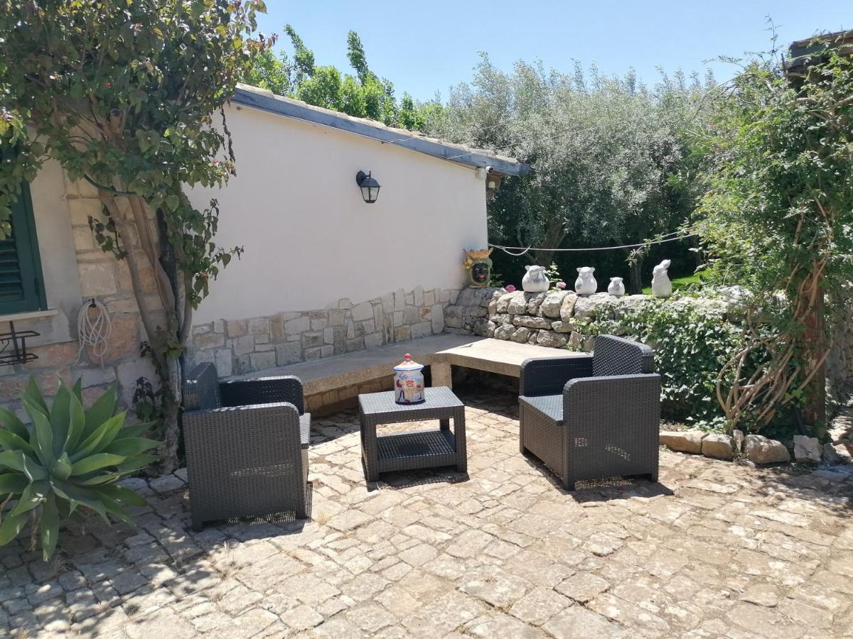 מלון מודיקה Oasi Di Campagna מראה חיצוני תמונה